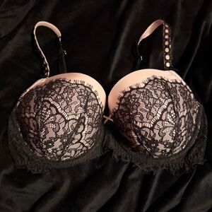 Victoria’s Secret Dream Angels Lined Demi Pink & Black Lace Bra size 34DD